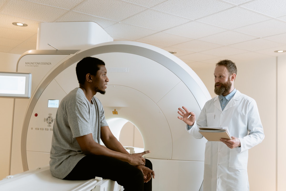 The Advantages of WeightBearing MRI Upright MRI